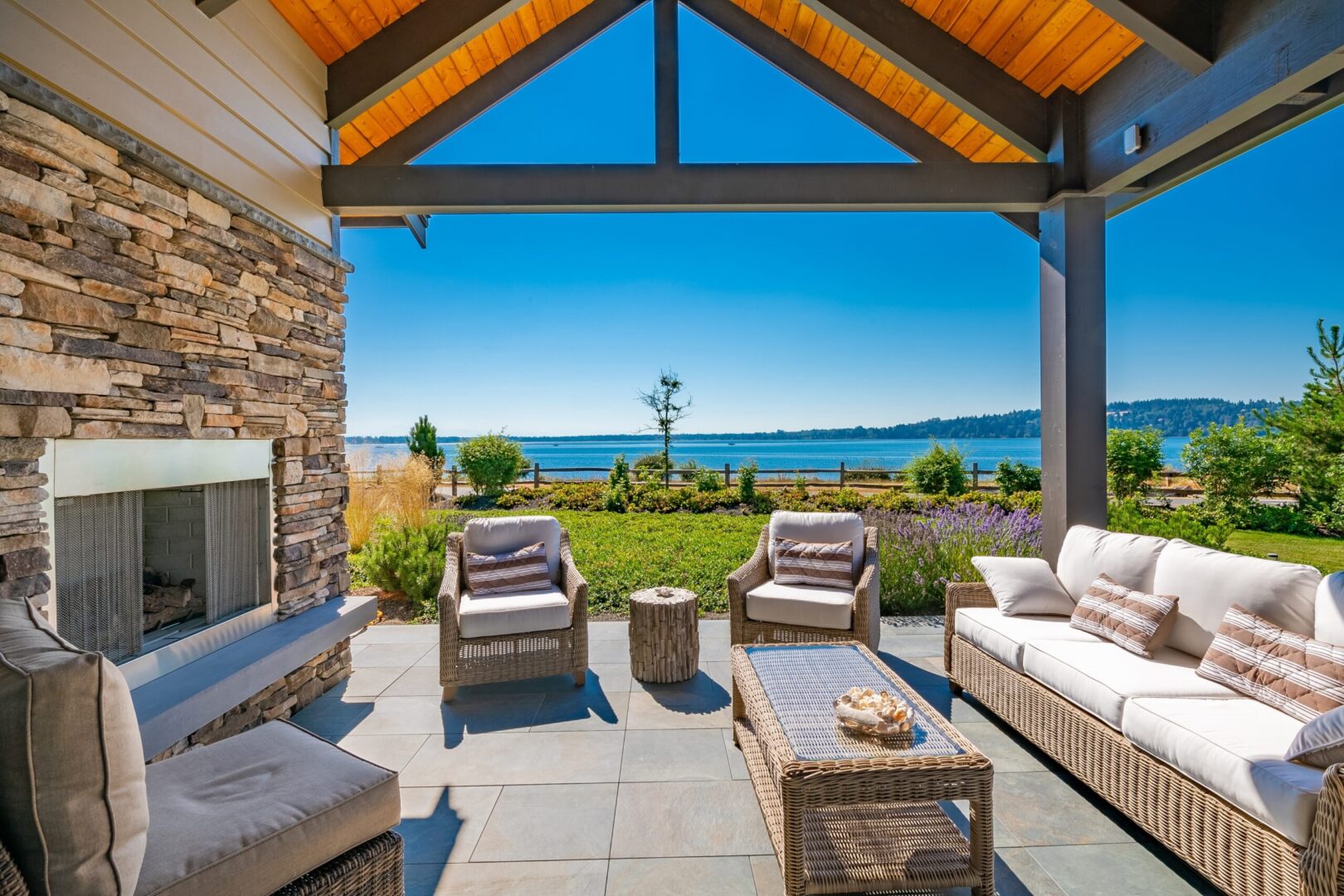 outdoor patio with fireplace